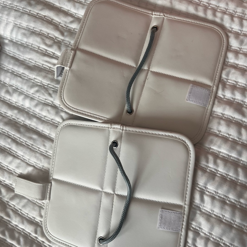 BRUSH Cases - Picture 3 of 4